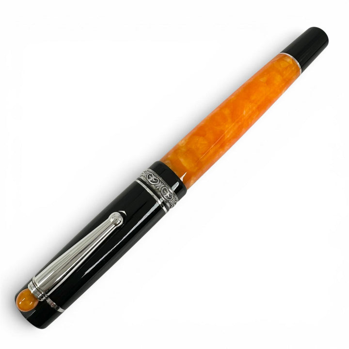Great DELTA fountain pen Dolcevita Orange black 14K mens