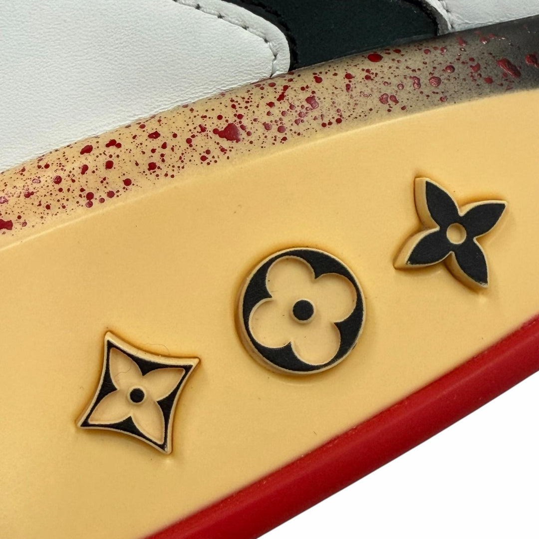 Pristine LOUIS VUITTON High cut sneakers LV Trainer 2 Line white leather 8.5