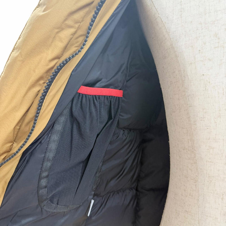Excellent THE NORTH FACE Down jacket BALTRO LIGHT JACKET GORE-TEX hooded beige