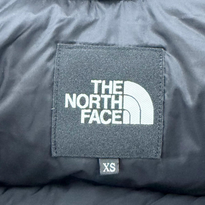 Excellent THE NORTH FACE Down jacket BALTRO LIGHT JACKET GORE-TEX hooded beige