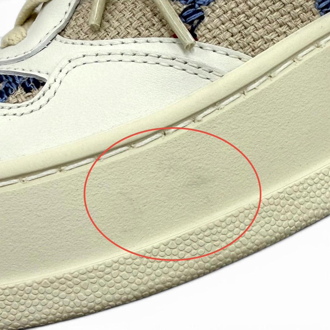 Excellent GUCCI sneakers Logo design, GG pattern, lace-up leather 35 670408