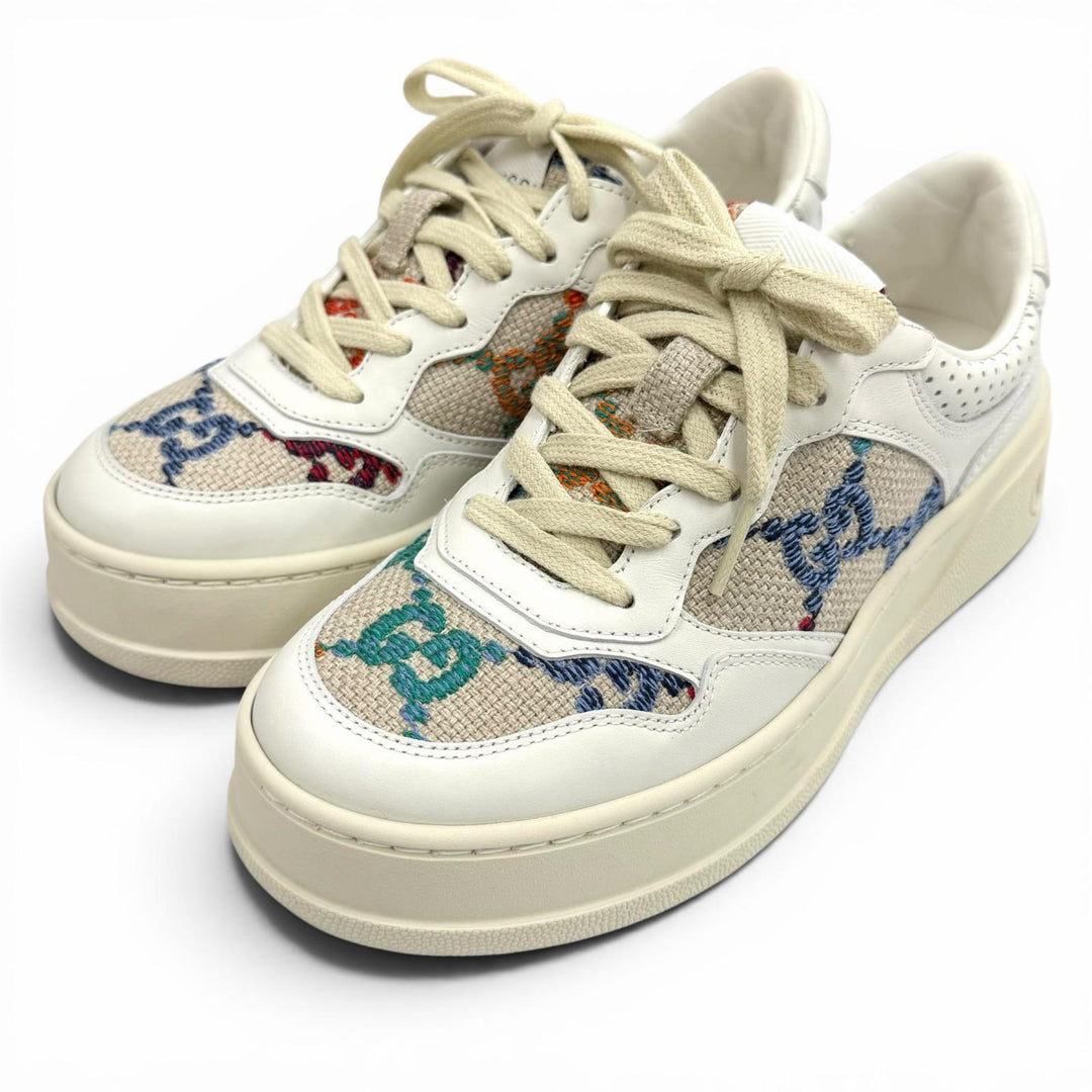 Excellent GUCCI sneakers Logo design, GG pattern, lace-up leather 35 670408