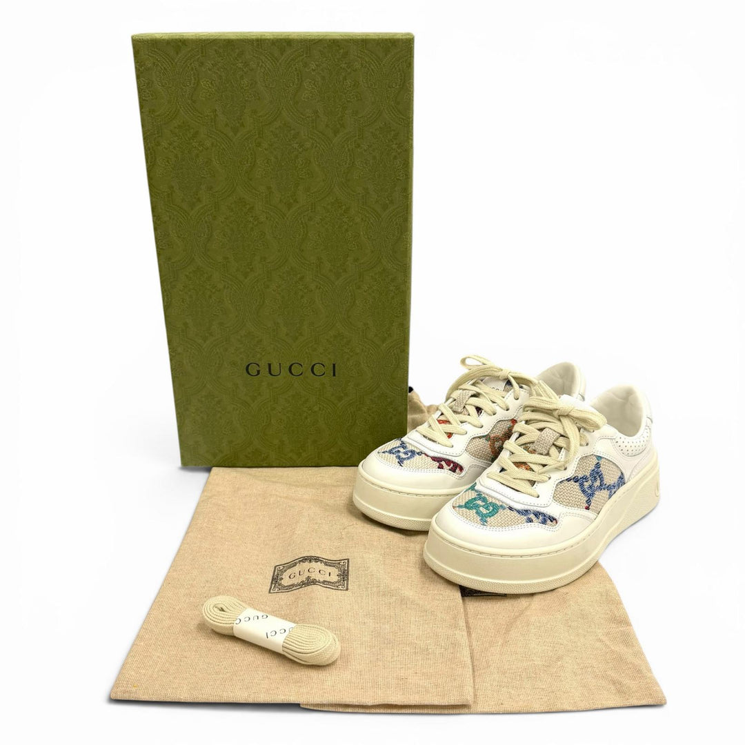 Excellent GUCCI sneakers Logo design, GG pattern, lace-up leather 35 670408
