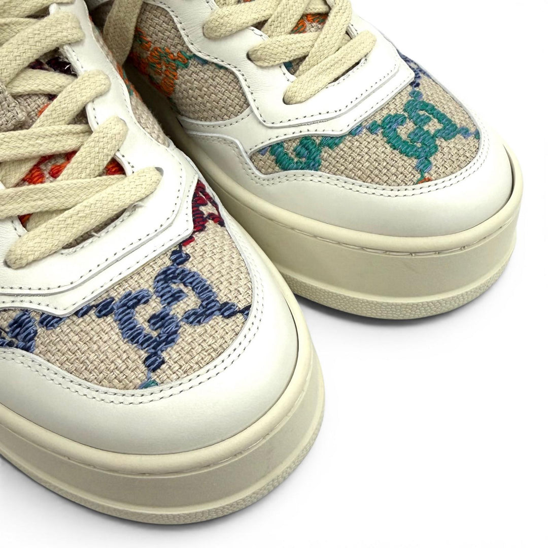 Excellent GUCCI sneakers Logo design, GG pattern, lace-up leather 35 670408