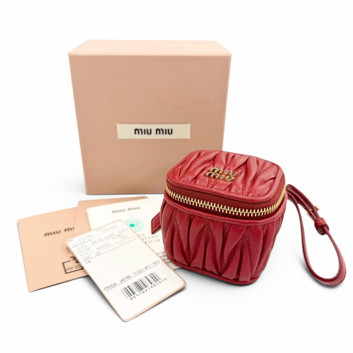 Excellent MIUMIU charm MATELASSE Charm Logo Keyring Leather Pouch Red 5TL527