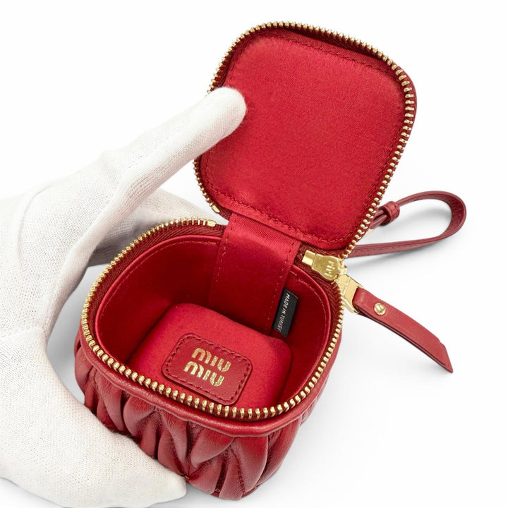 Excellent MIUMIU charm MATELASSE Charm Logo Keyring Leather Pouch Red 5TL527