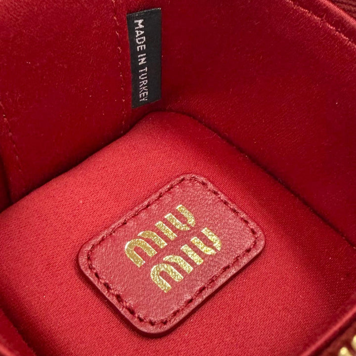 Excellent MIUMIU charm MATELASSE Charm Logo Keyring Leather Pouch Red 5TL527
