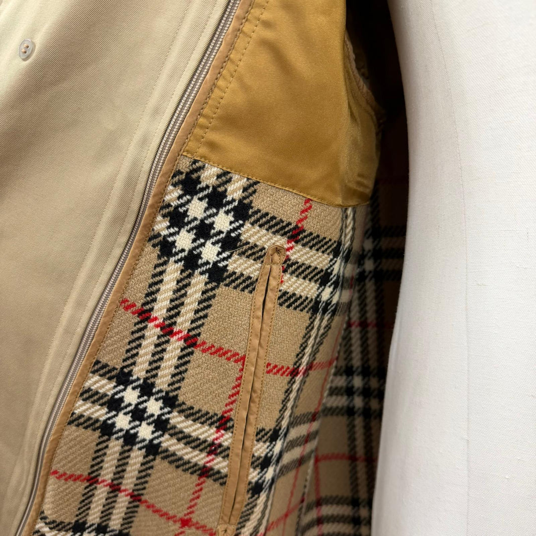 Excellent Burberrys coat beige cotton mens