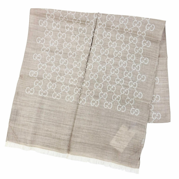 Pristine GUCCI Stall GG Jacquard Mini Fringe Shawl beige wool Women 165904 3G646