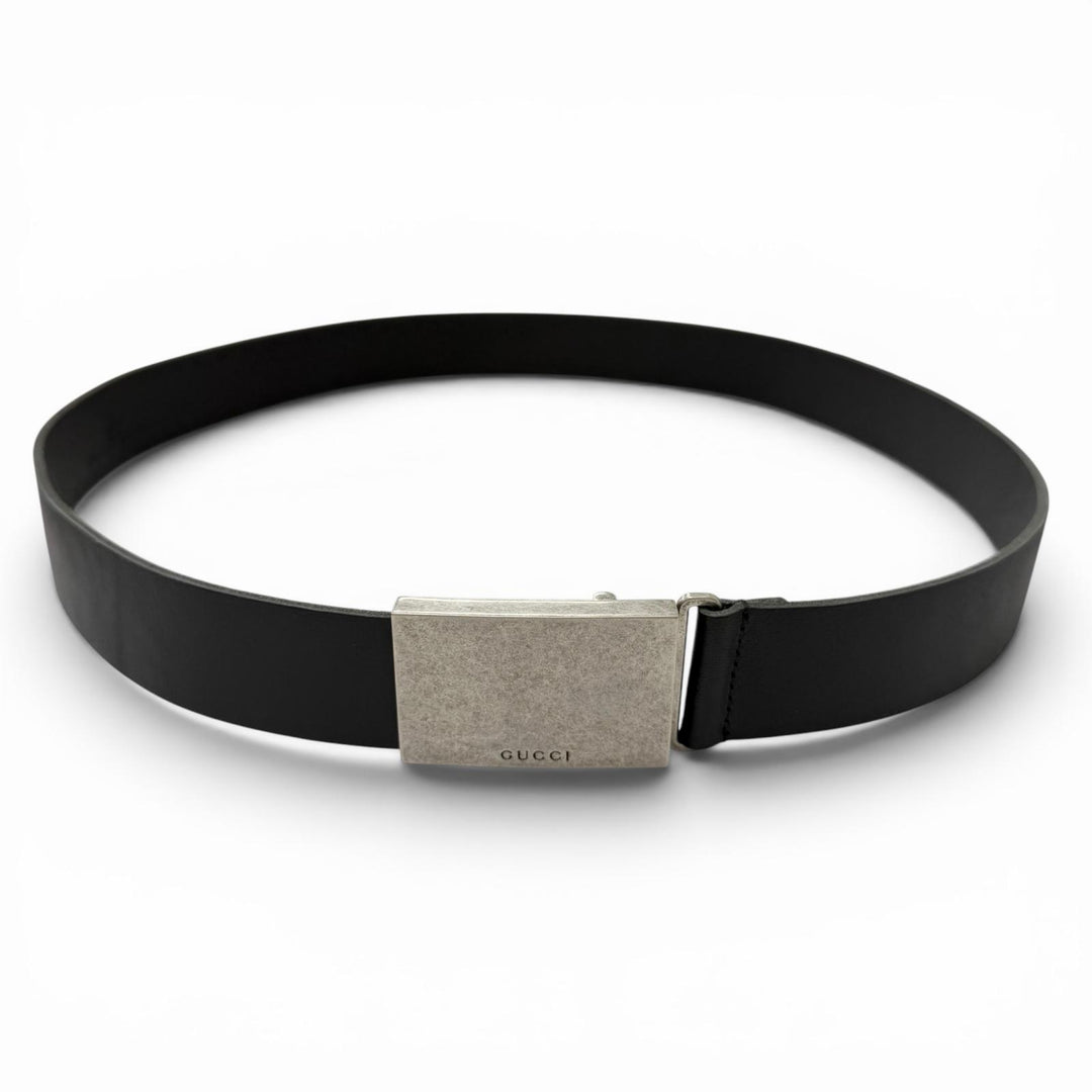 Great GUCCI belt Logo buckle with dark marks finish Silver leather mens 835193