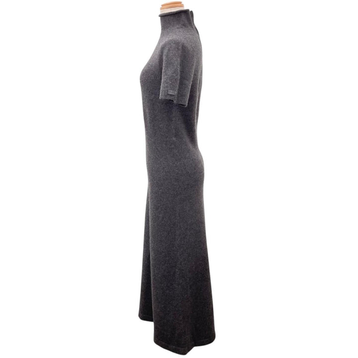 Excellent CHANEL one piece High-neck, short-sleeved, long knit cashmere P16144