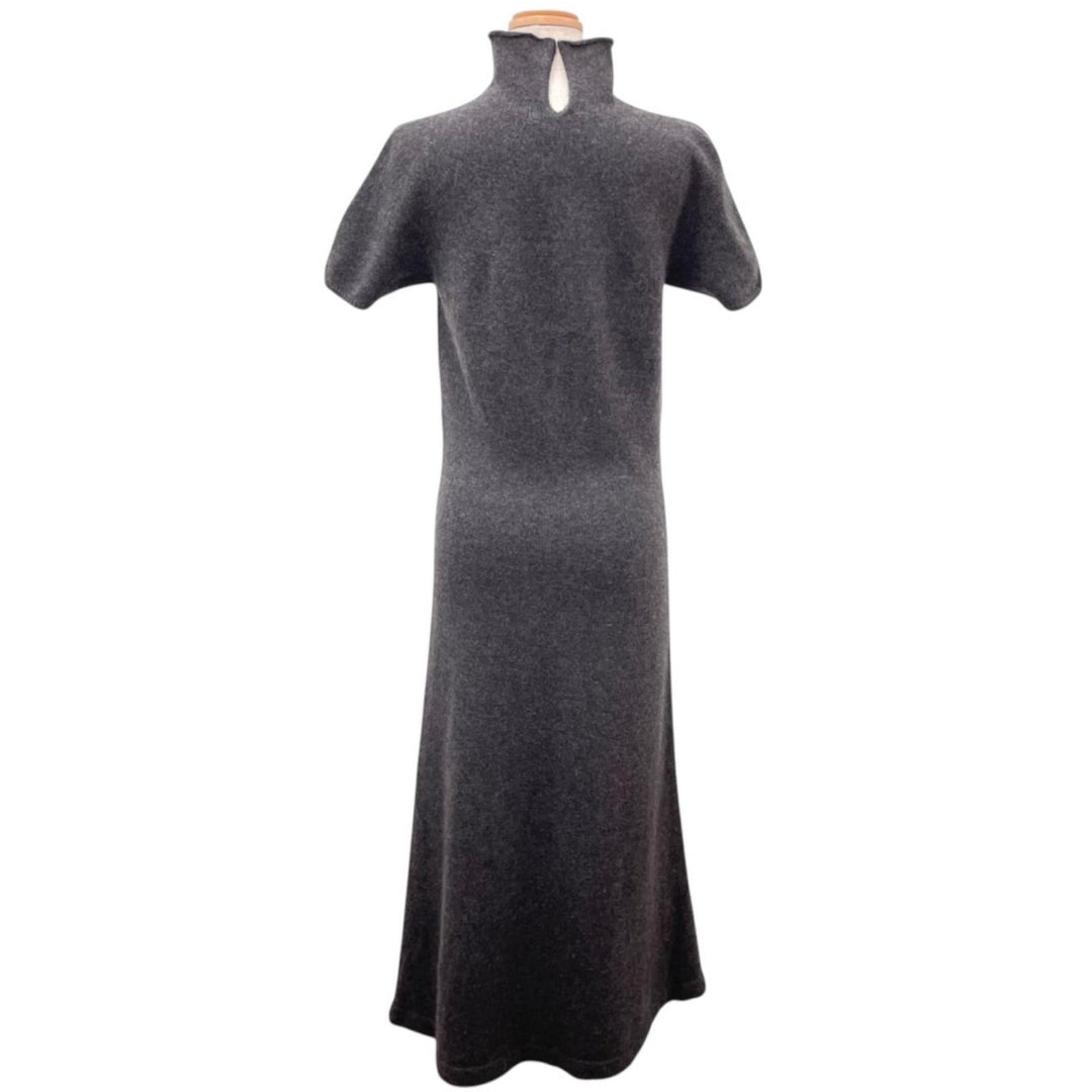 Excellent CHANEL one piece High-neck, short-sleeved, long knit cashmere P16144