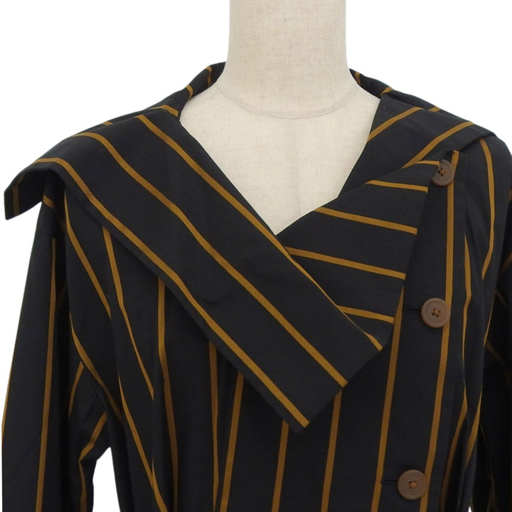 Excellent Vivienne Westwood coat Stripe Pattern Belted black cotton Women 00