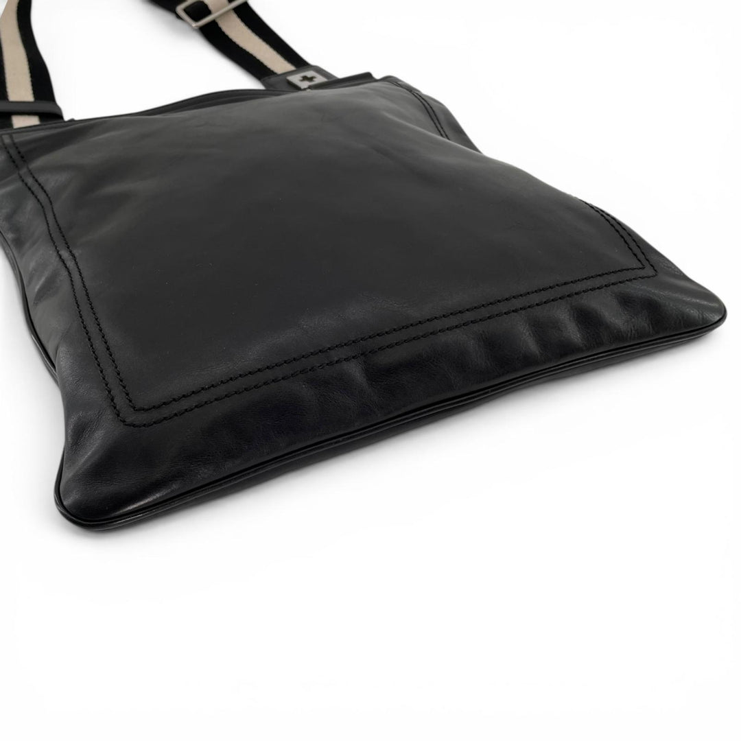 Very Good BALLY Shoulder Bag TAISTEN-MD Trainspotting Barry Stripe Leather mens
