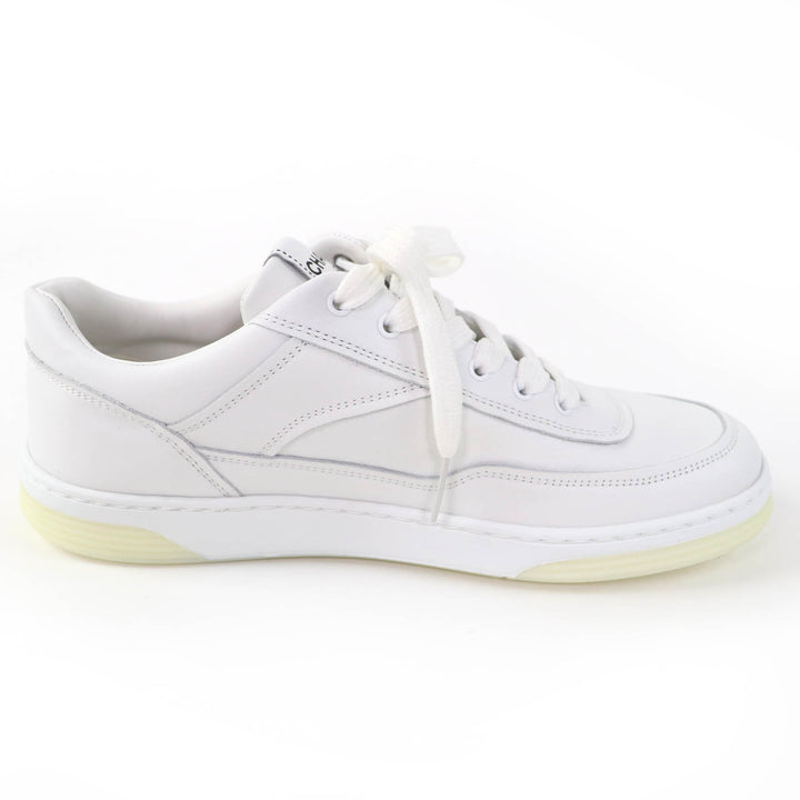 Pristine CHANEL Low cut sneakers COCO Mark leather white leather Women 36 G39978