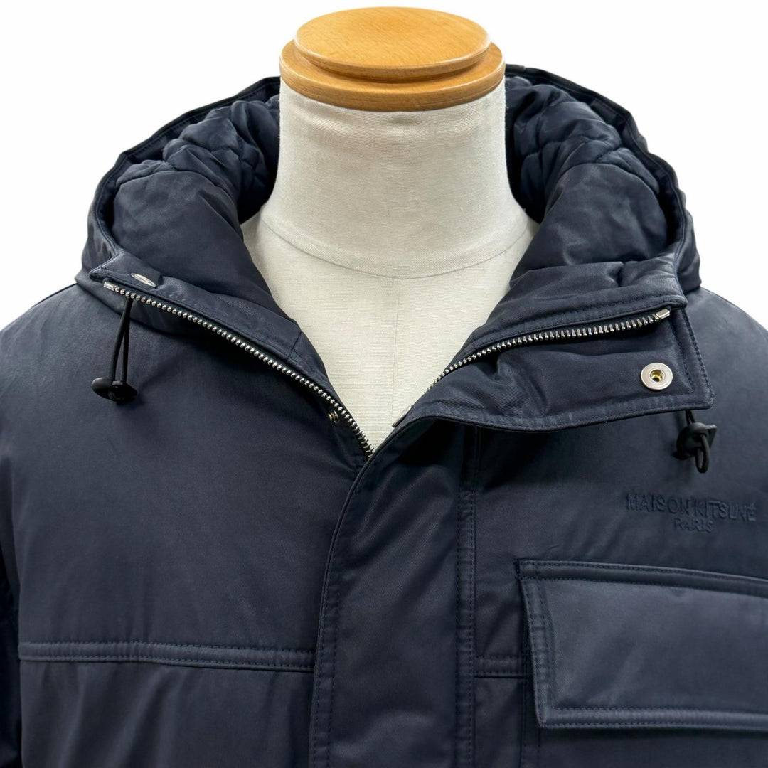 Pristine MAISON KITSUNE mountain hoodie Navy polyamide mens S HU02280WE 0003