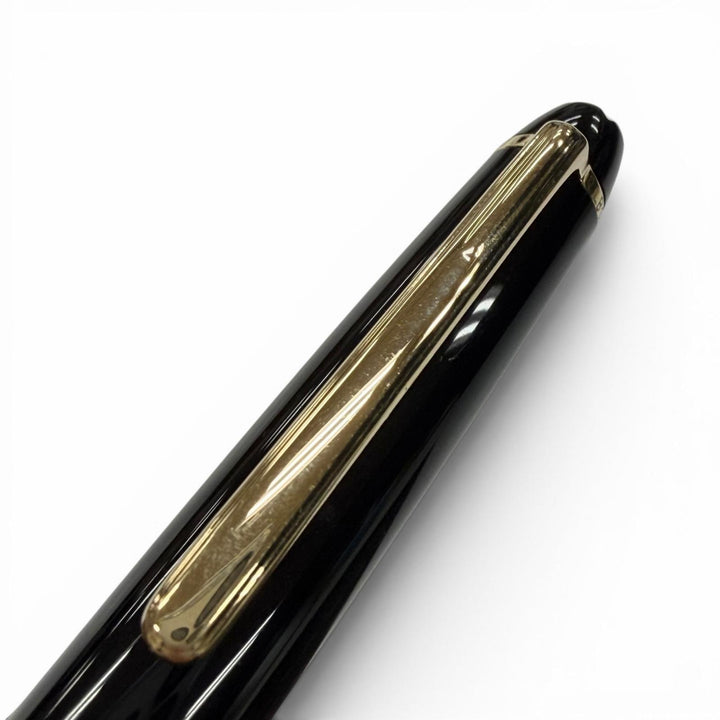 Excellent MONTBLANC fountain pen Meisterstück Classic white star black 14K mens