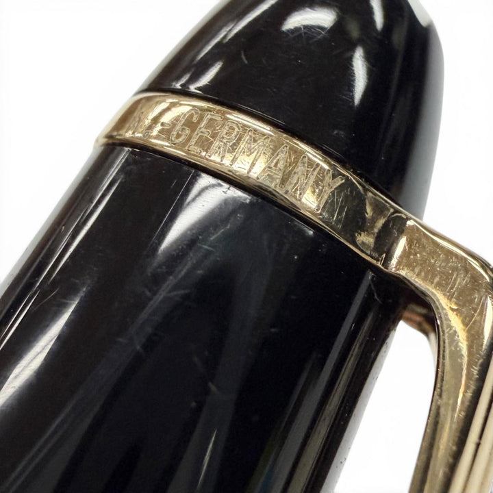 Excellent MONTBLANC fountain pen Meisterstück Classic white star black 14K mens