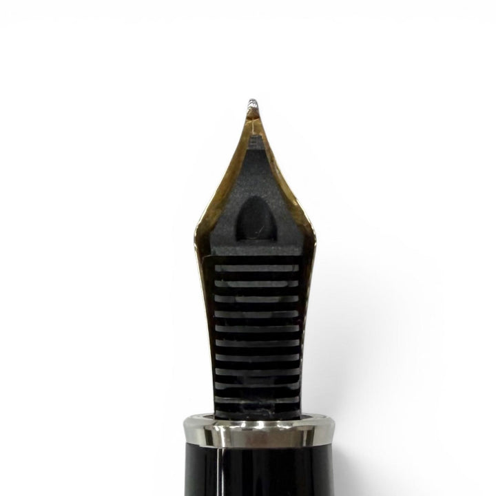 Pristine MONTBLANC fountain pen Meisterstück Solitaire Ceramic Black Prisma