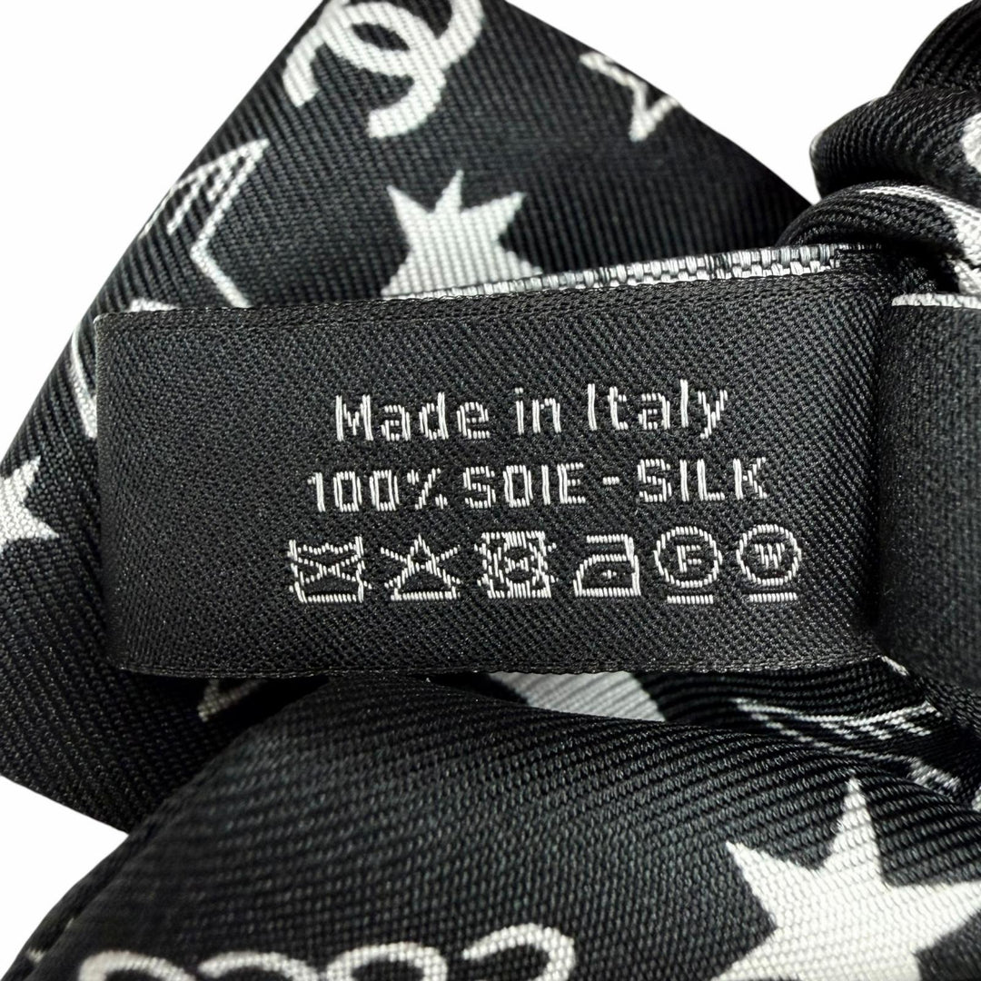Pristine CHANEL Shush COCO Mark Star Ribbon black silk Women AAA746