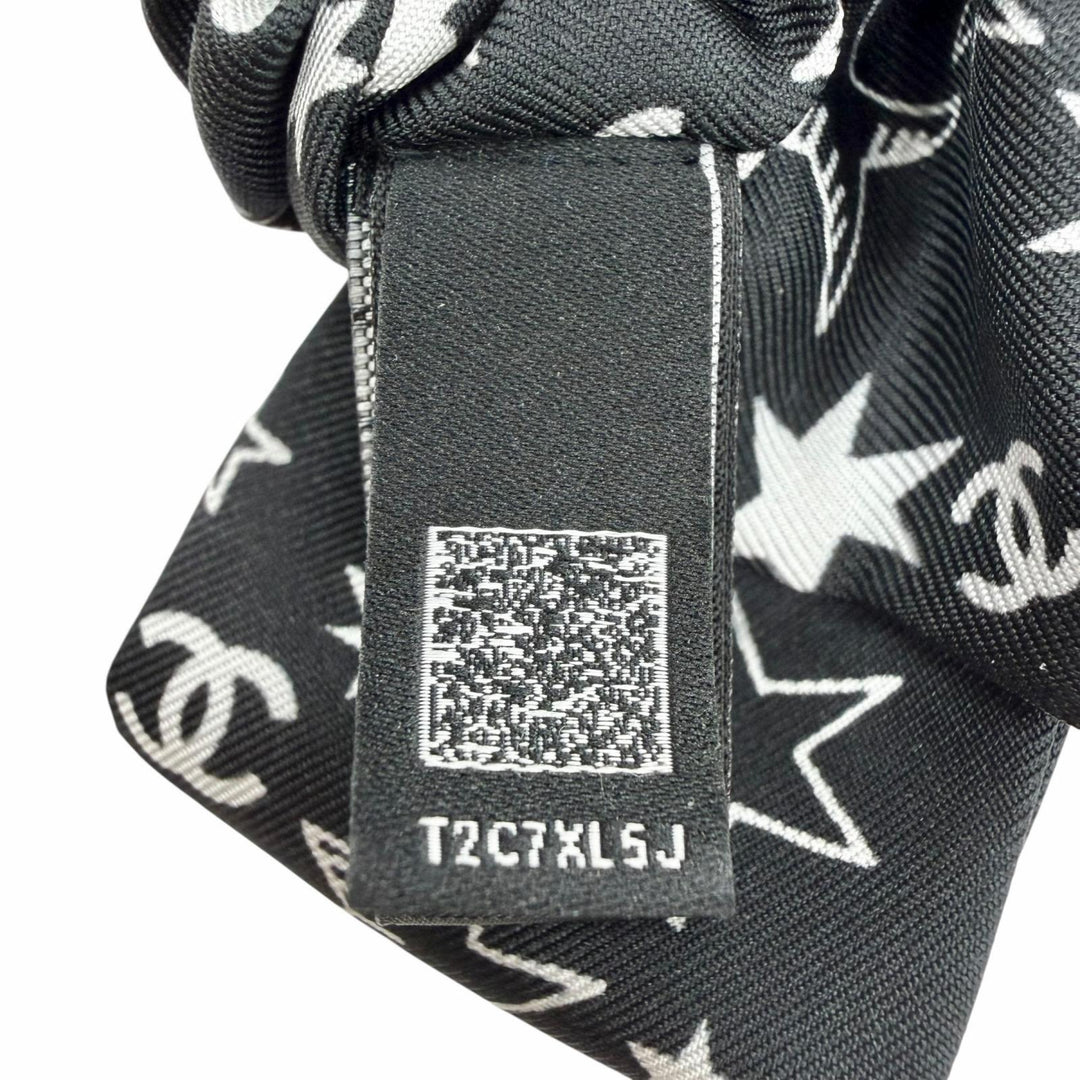 Pristine CHANEL Shush COCO Mark Star Ribbon black silk Women AAA746