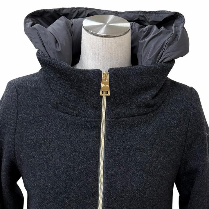 Excellent Herno down coat Hooded, contrasting design, zip-up wool 38 PI001760D