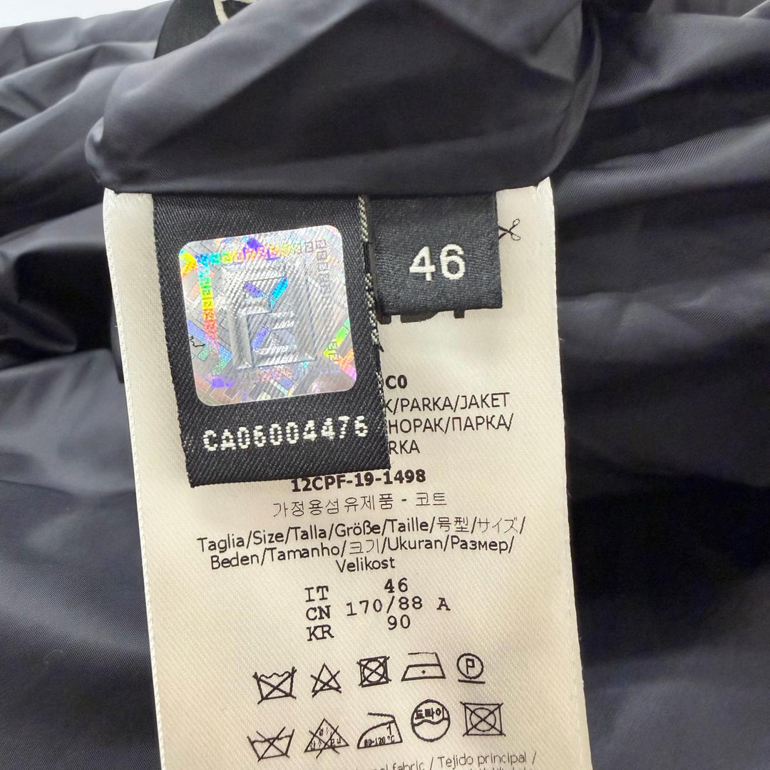 Excellent FENDI coat Stripe Pattern, Glossy, Hooded, Padded black
