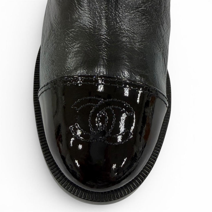 Pristine CHANEL Knee-high boots COCO Mark leather black Women 38 24K G46035