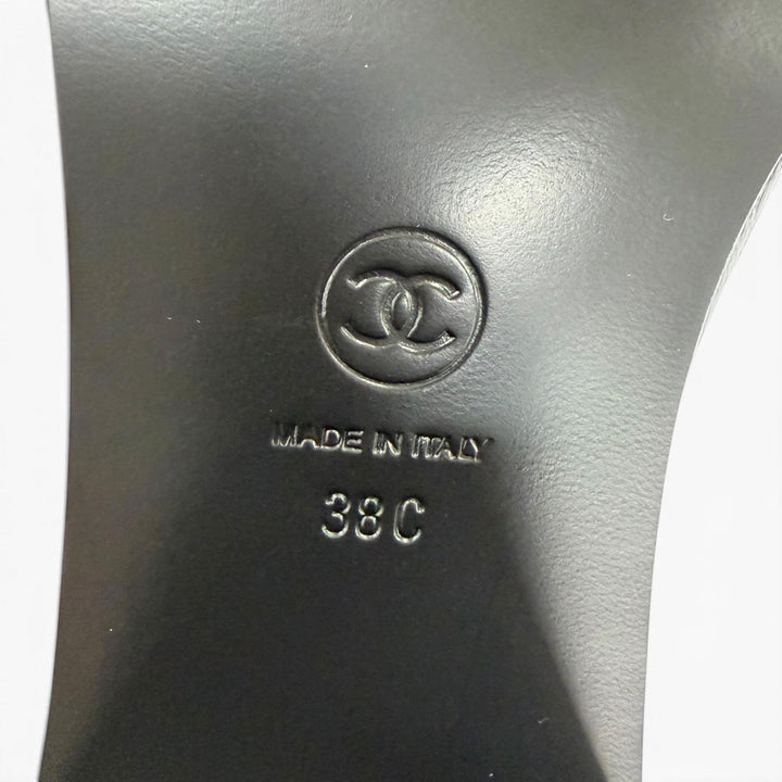 Pristine CHANEL Knee-high boots COCO Mark leather black Women 38 24K G46035