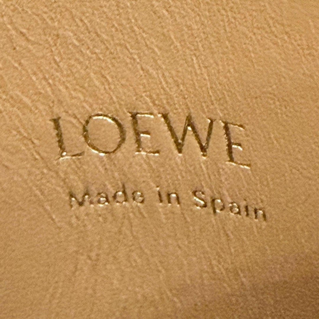 Pristine LOEWE Shoulder Bag Pebble Dice Pocket Anagram Metal warm CPBPR12X01