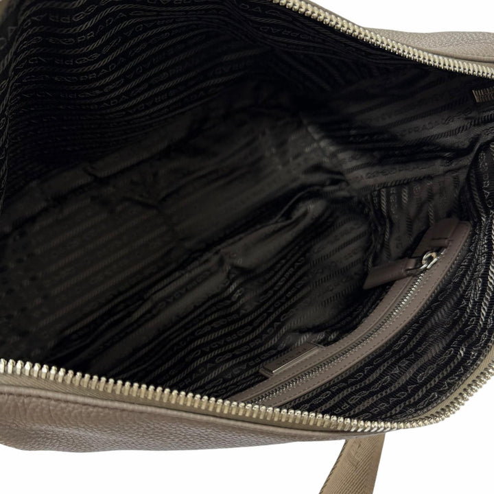 Excellent PRADA Shoulder Bag Triangle logo Gurege Vittero Dino Leather