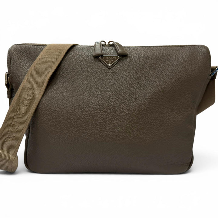 Excellent PRADA Shoulder Bag Triangle logo Gurege Vittero Dino Leather