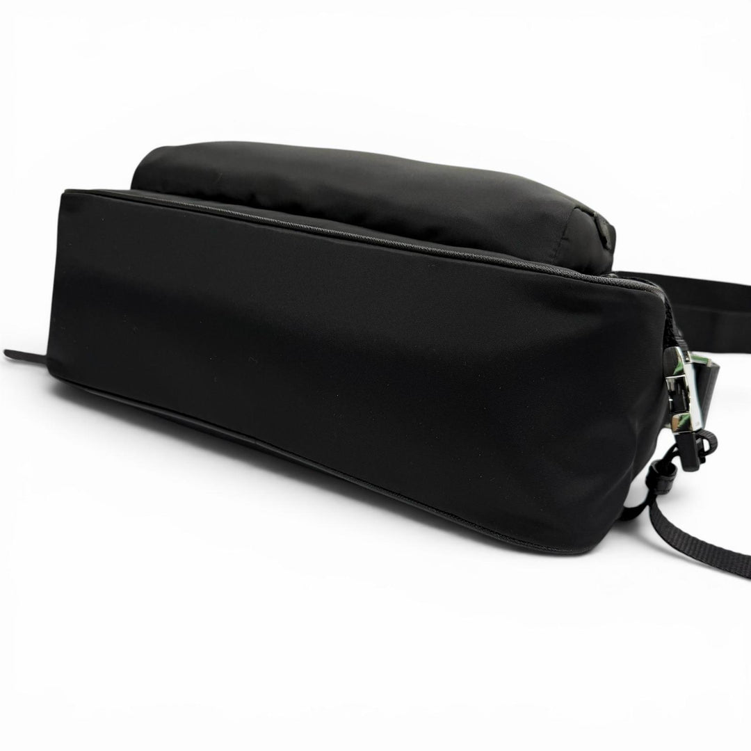 Excellent PRADA Shoulder Bag black Nylon mens 2VH191