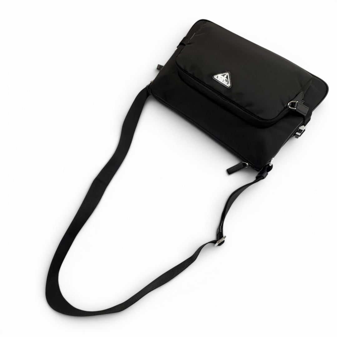 Excellent PRADA Shoulder Bag black Nylon mens 2VH191