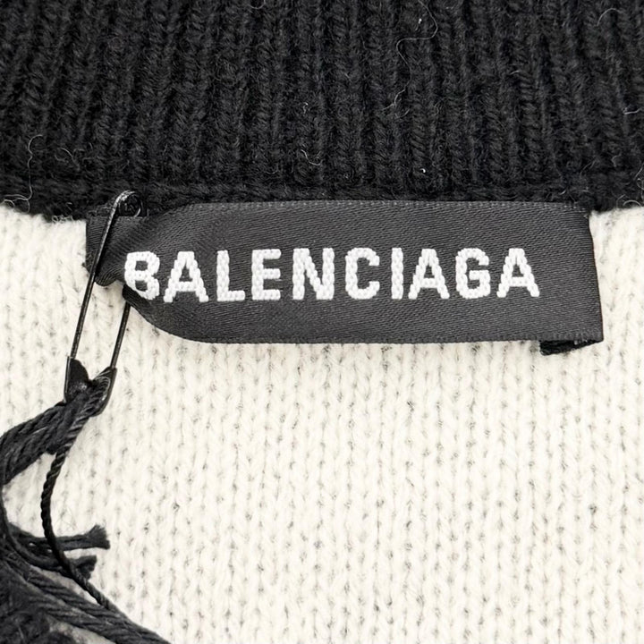 Pristine BALENCIAGA sweater Logo print crew neck all-over knit