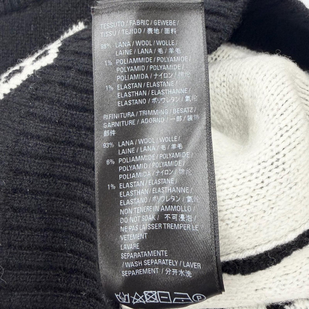 Pristine BALENCIAGA sweater Logo print crew neck all-over knit