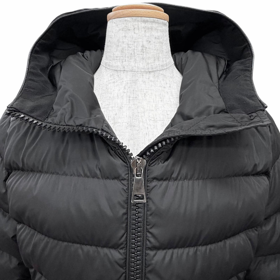 Great MONCLER Down jacket TETRA Logo patch, hooded, leather trim. black Nylon 1