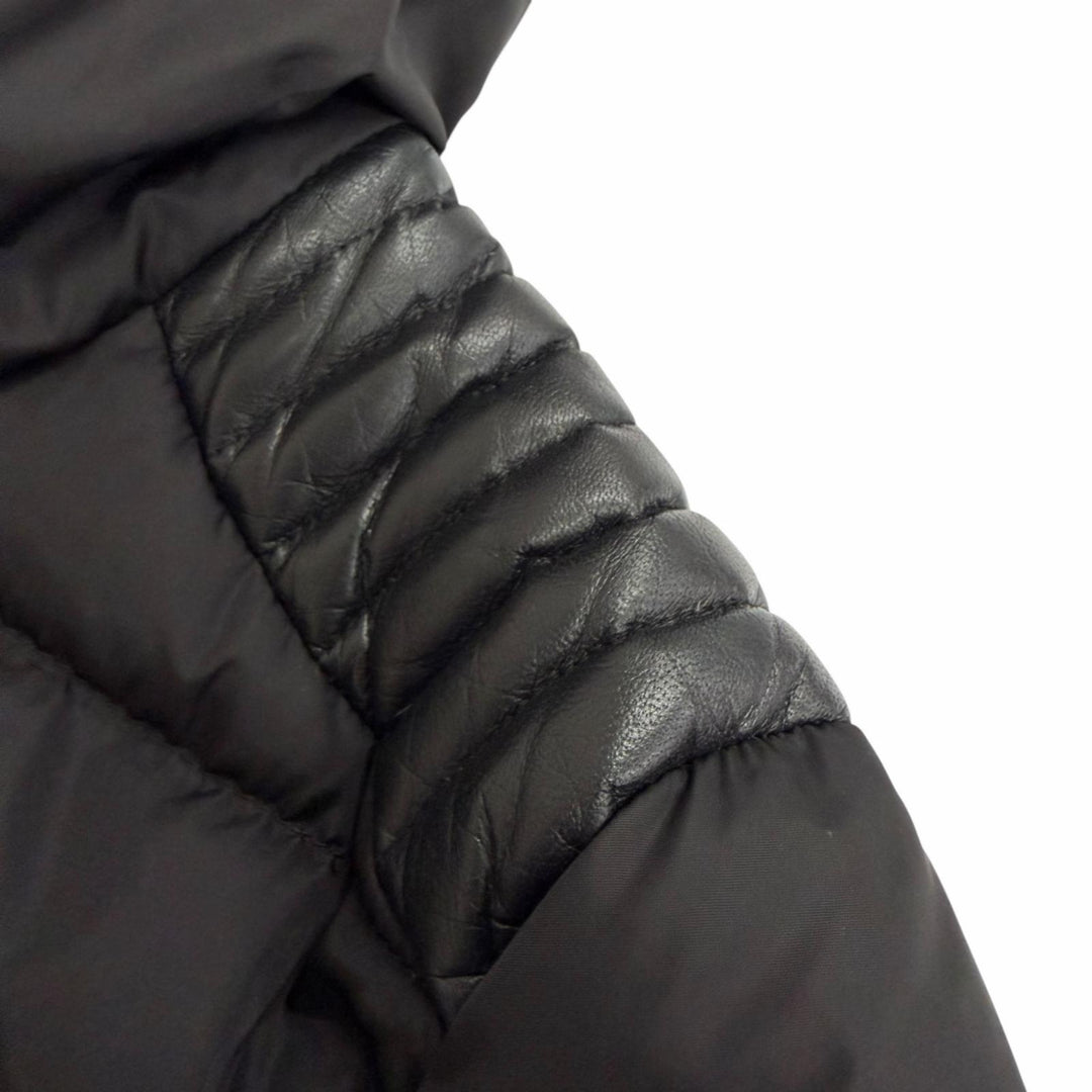 Great MONCLER Down jacket TETRA Logo patch, hooded, leather trim. black Nylon 1