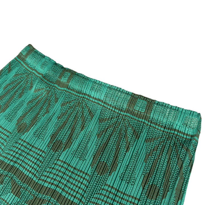 Excellent PLEATS PLEASE skirt Geometric Jacquard green polyester Women 1