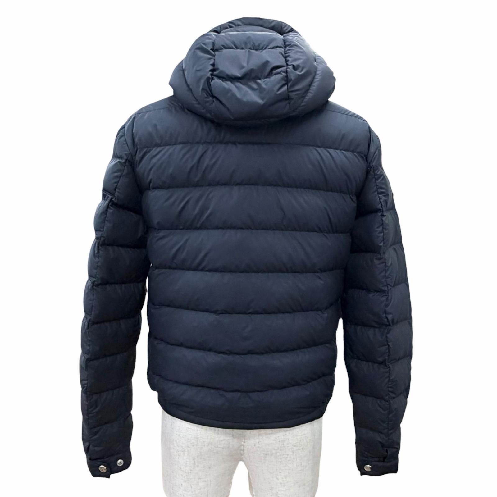 Great MONCLER Down jacket SESTRIERE Logo leather patch, hooded