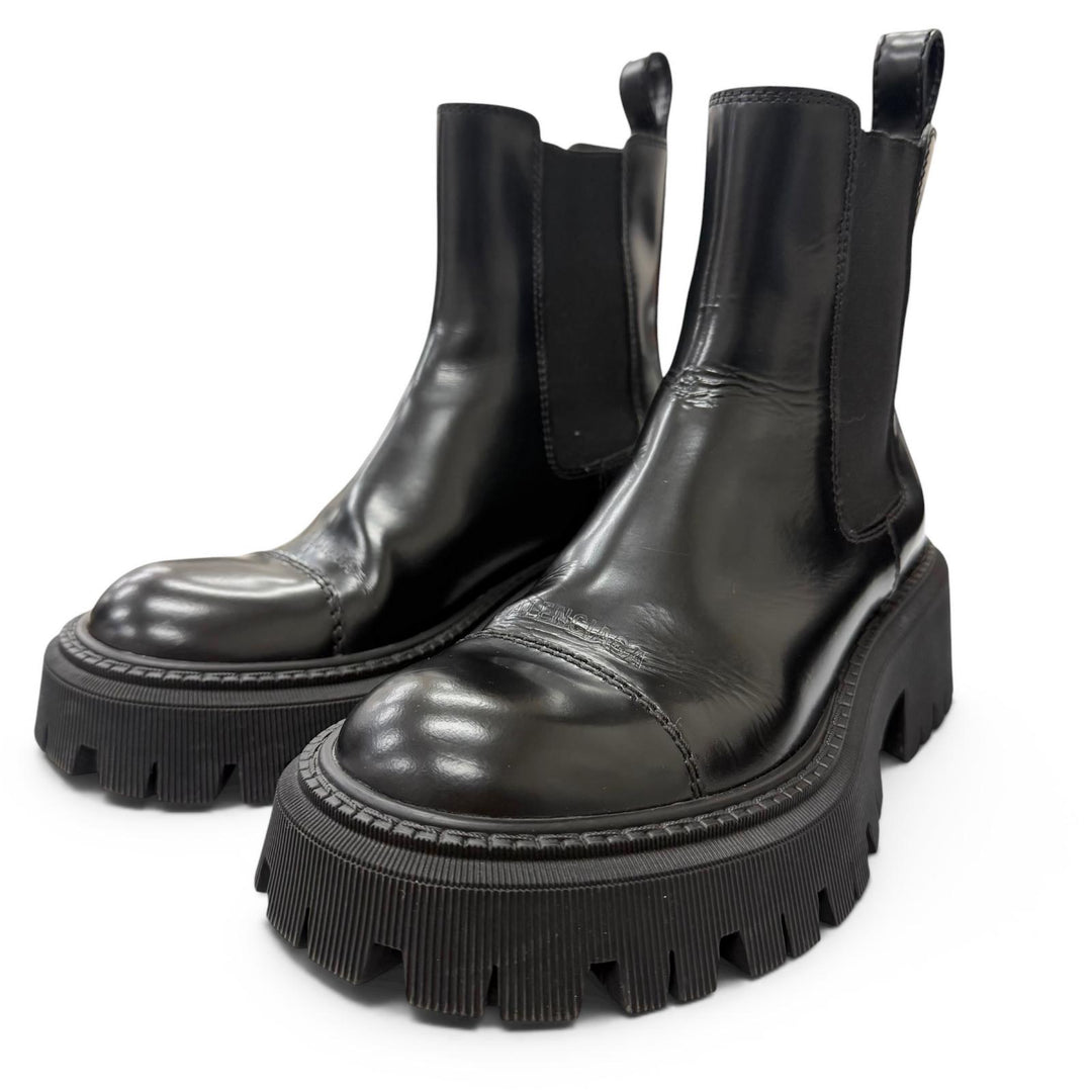 Great BALENCIAGA boots TRACTOR BOOTIE Side Gore black leather Women