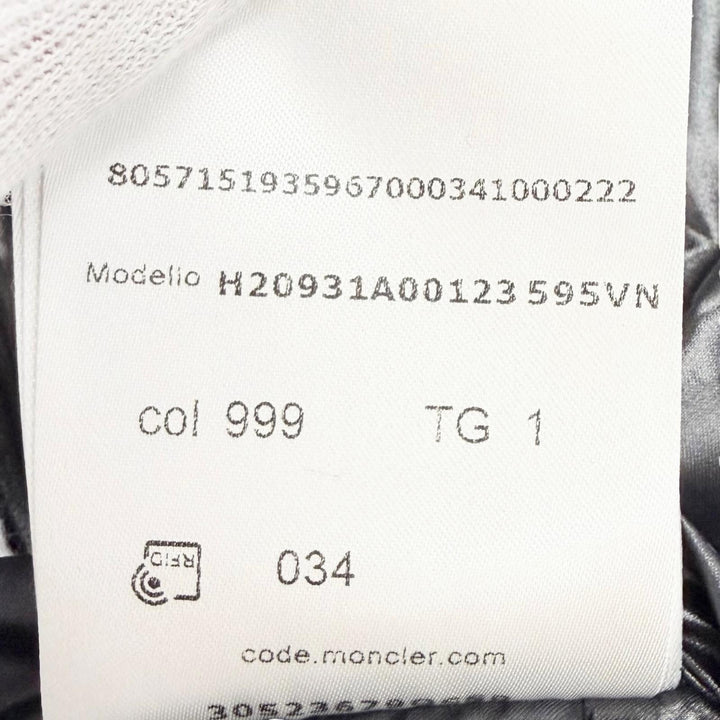 Great MONCLER Down jacket GRANDVAL Lettering logo logo patch, hooded black 1