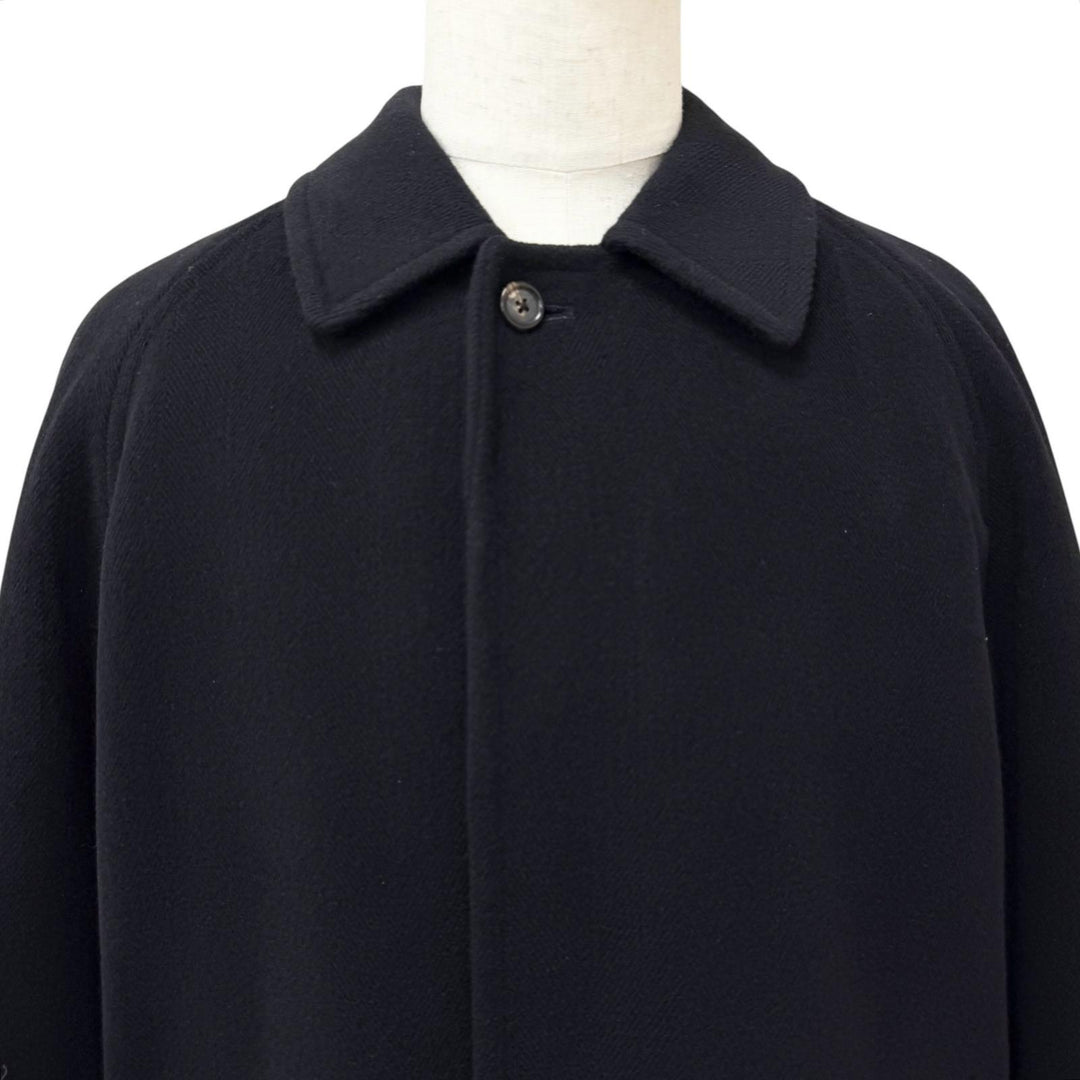 Great Burberrys coat All-over logo print on the reverse side black Angola mens