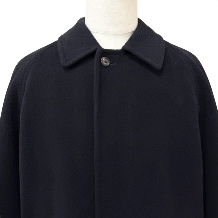 Great Burberrys coat All-over logo print on the reverse side black Angola mens