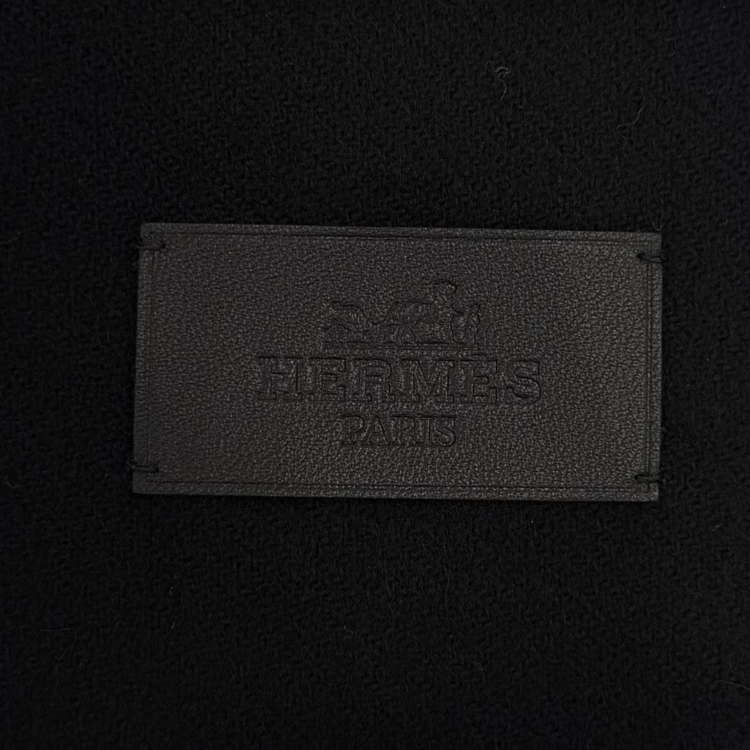Pristine HERMES Scarf Patch Echesol black cashmere mens