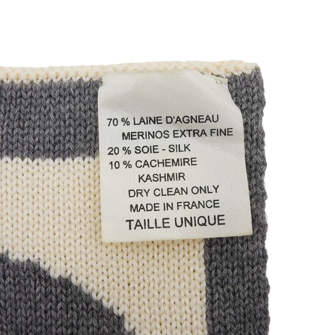 Great CHANEL Scarf COCO Mark Bicolor white wool Women