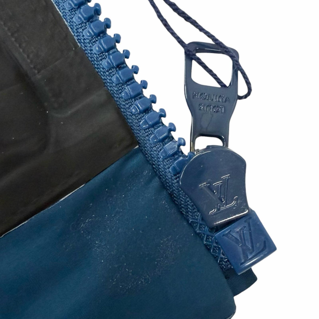 Pristine LOUIS VUITTON mountain hoodie Back LV logo hooded blue