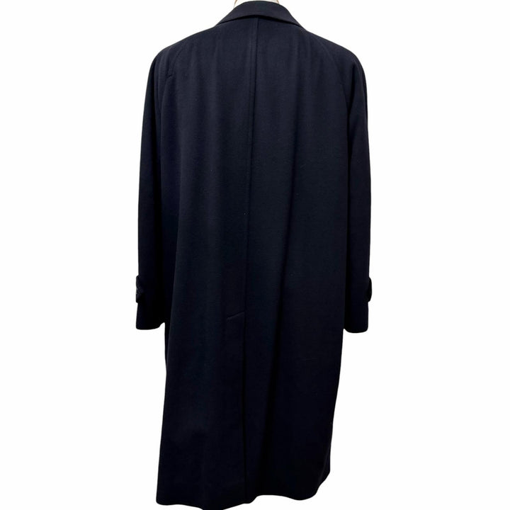 Excellent Burberrys coat All-over logo print lining, fly front Navy cashmere