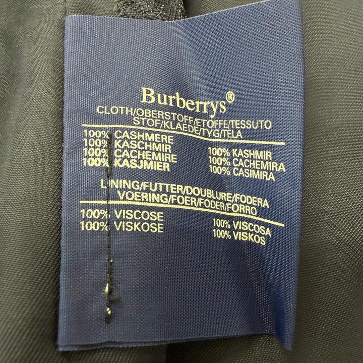 Excellent Burberrys coat All-over logo print lining, fly front Navy cashmere