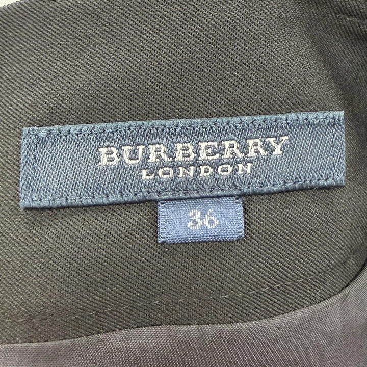 Excellent BURBERRY LONDON suit Jacket and skirt black wool Women